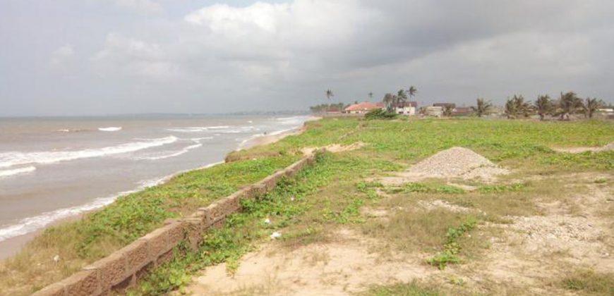 A 4 acre of beach front land for Sale at Mpataano